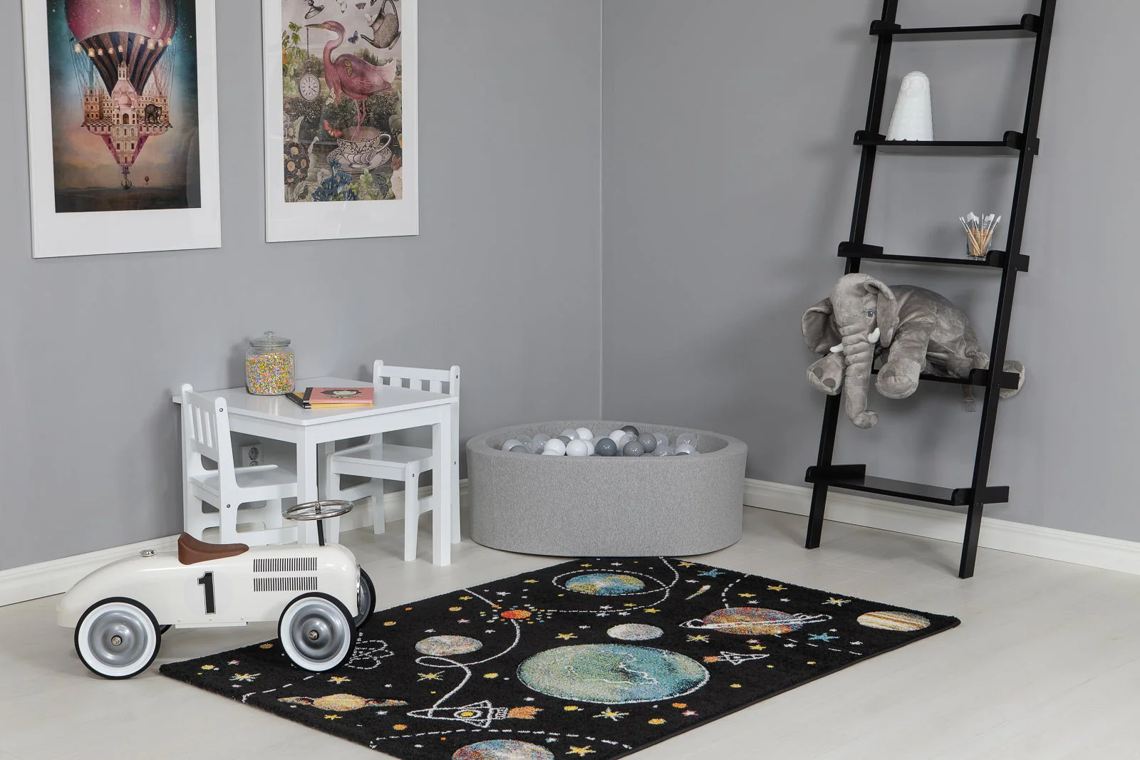Atlas Space Svart - Barnmatta - Image 6