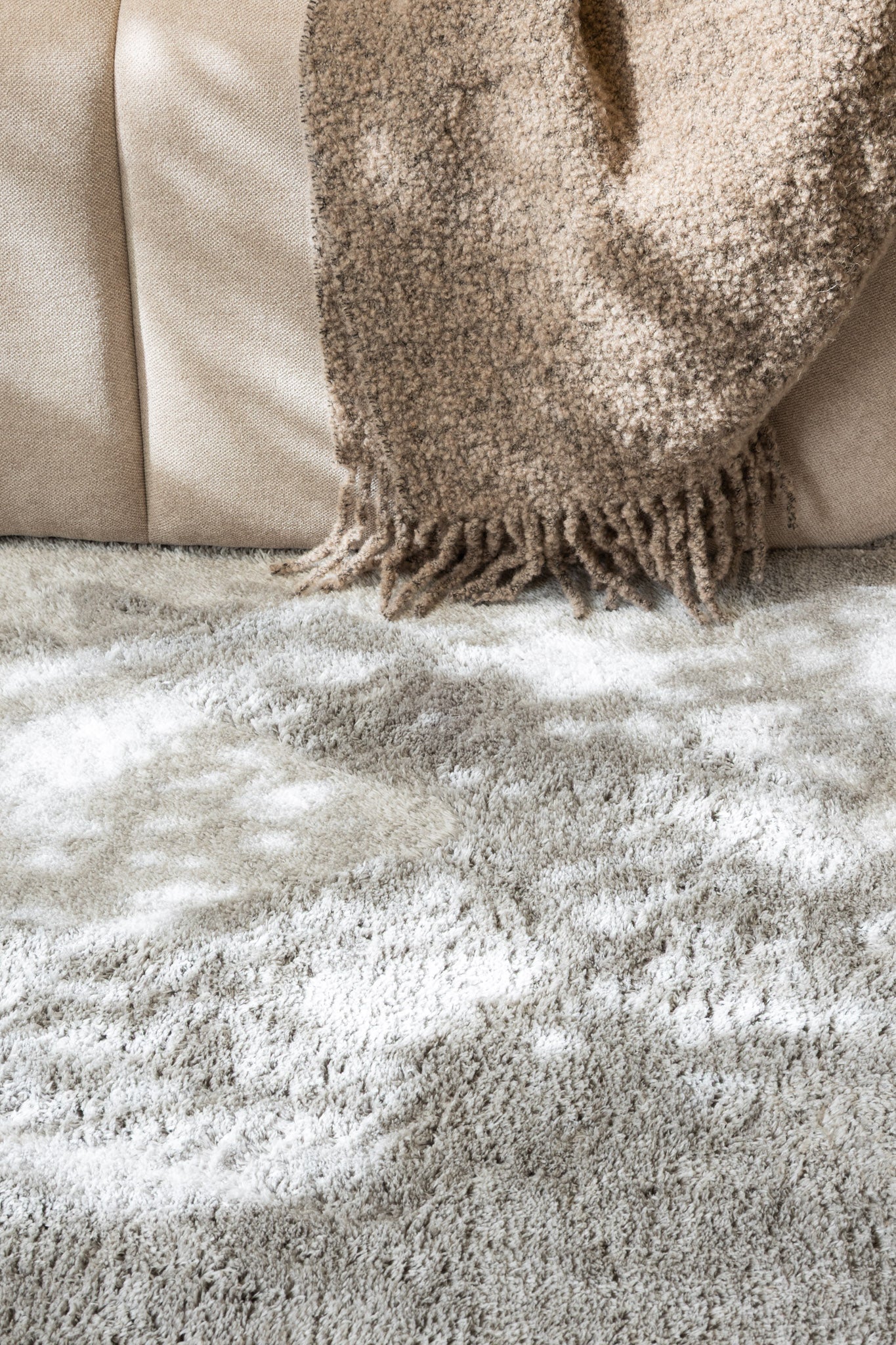 Cozy Silver - Ryamatta - Image 3