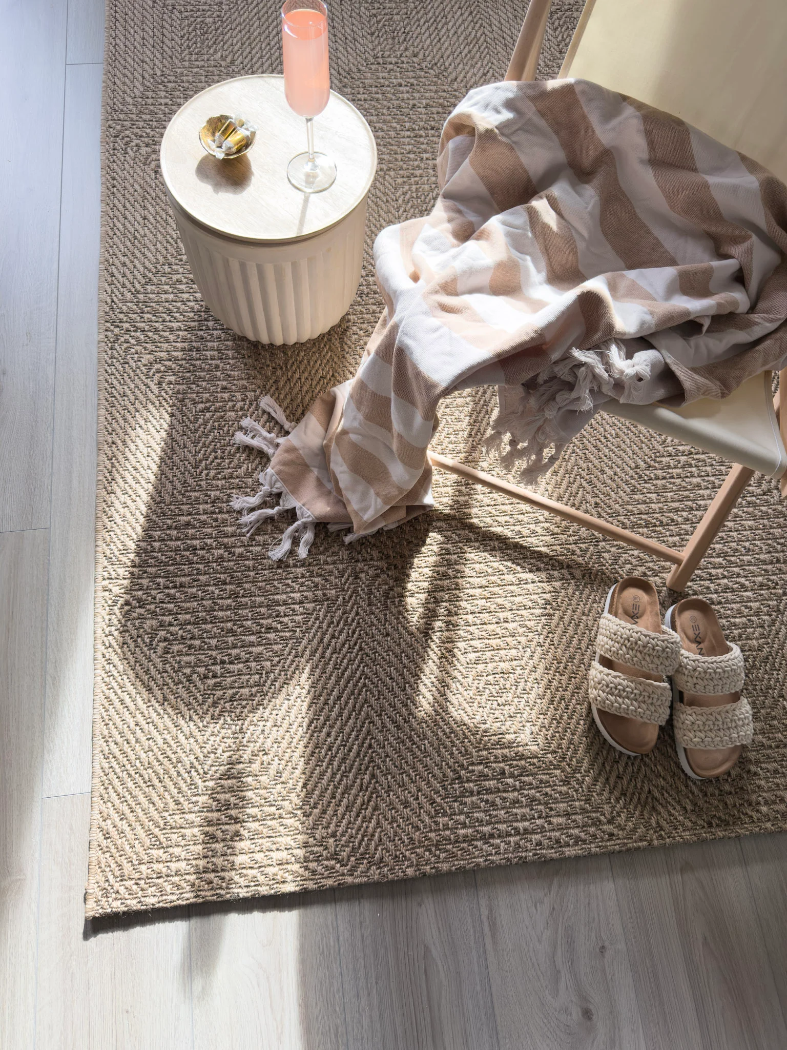 Natural Square - Indoor/Outdoor - Image 4
